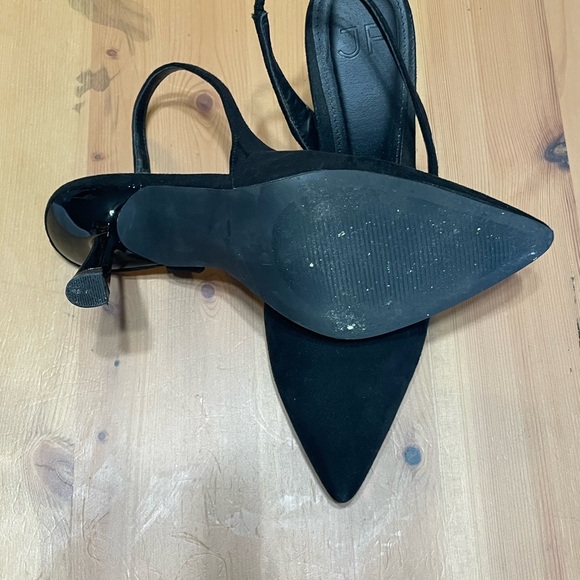 JustFab Black Heels Sleek Sling Back Pumps - Picture 3 of 5